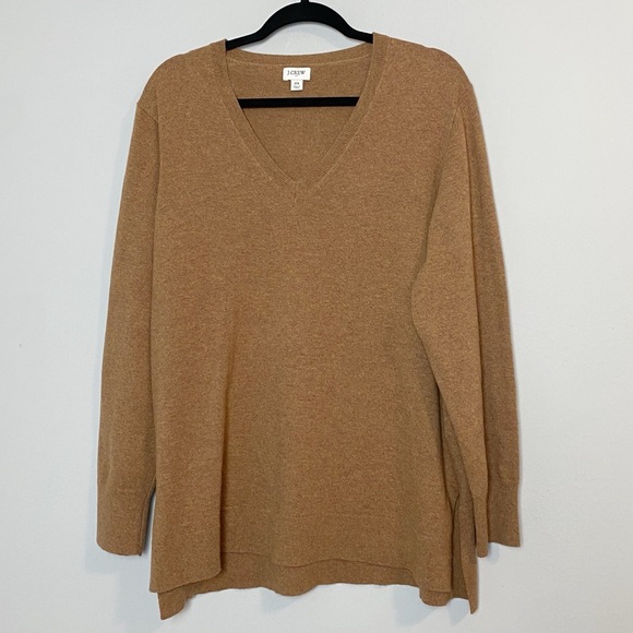 J. Crew Wool Blend V-Neck Tunic Sweater - Picture 4 of 11